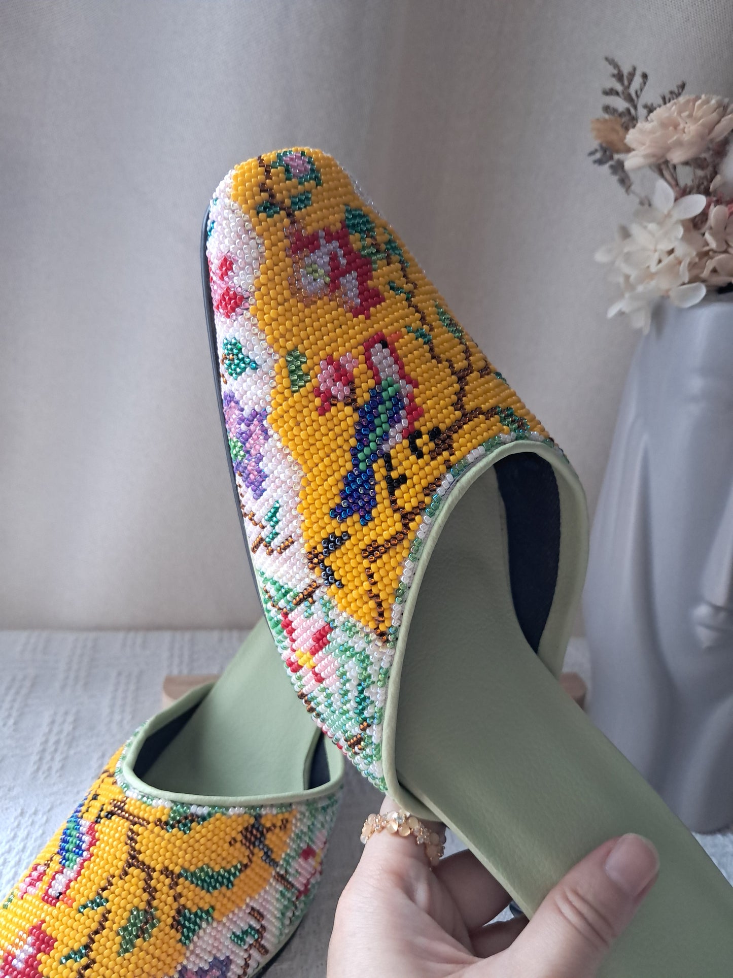 CT055 - Close Toe Big Bead Design