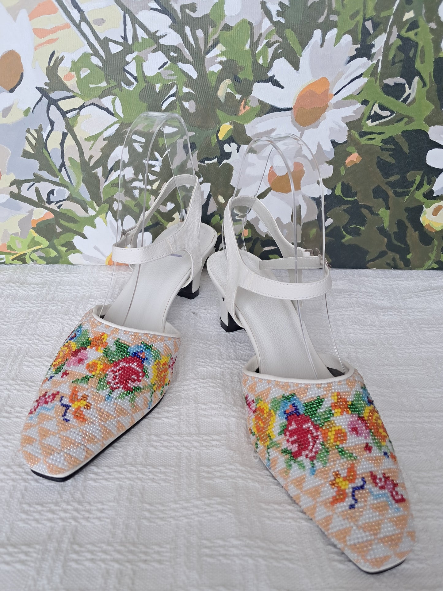 CT015 - Close Toe Big Bead Design