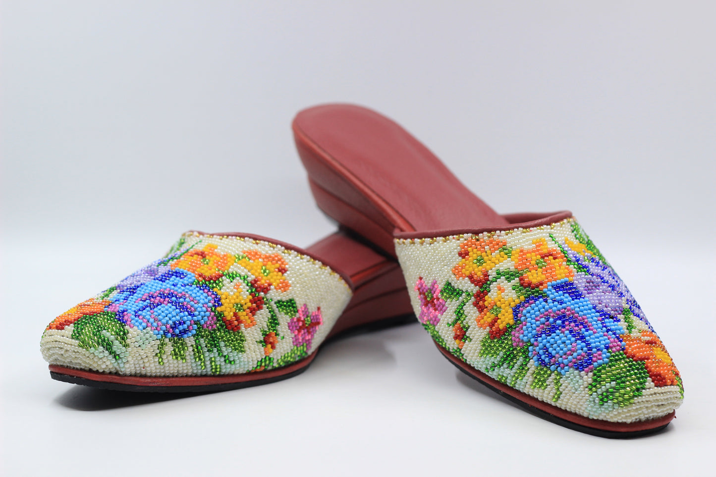CT002 - Close Toe Big Bead Design 大珠包头款