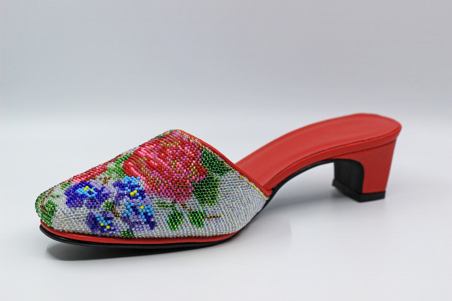 CT008 - Close Toe Big Bead Design
