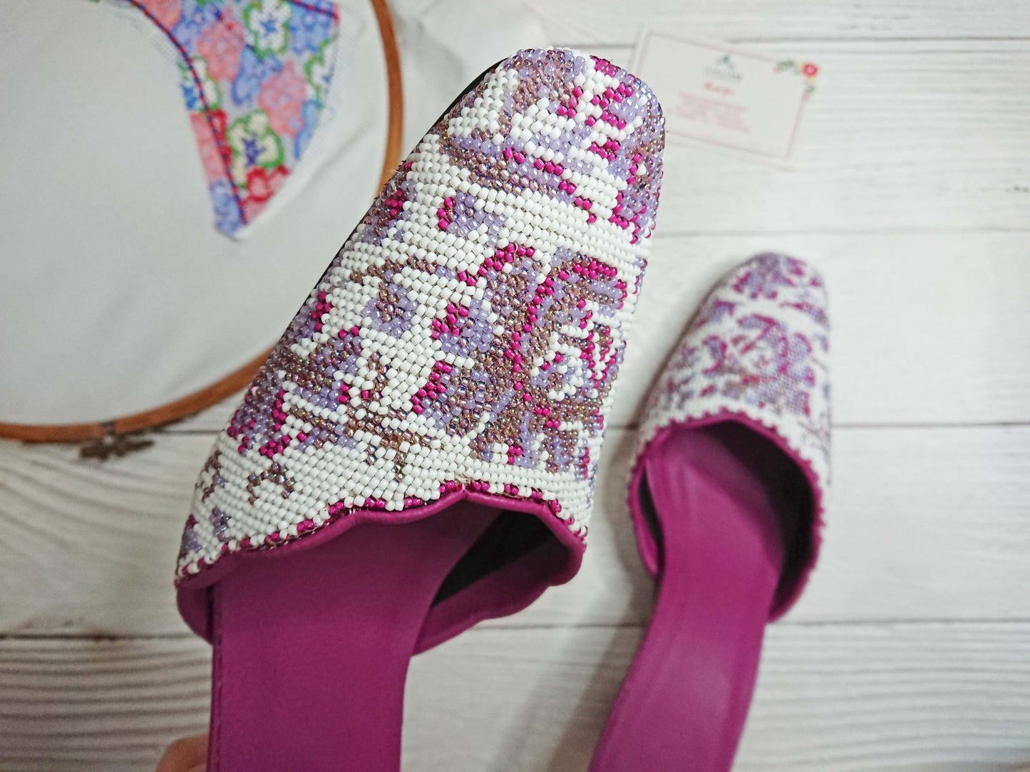 CT011 - Close Toe Big Bead Design