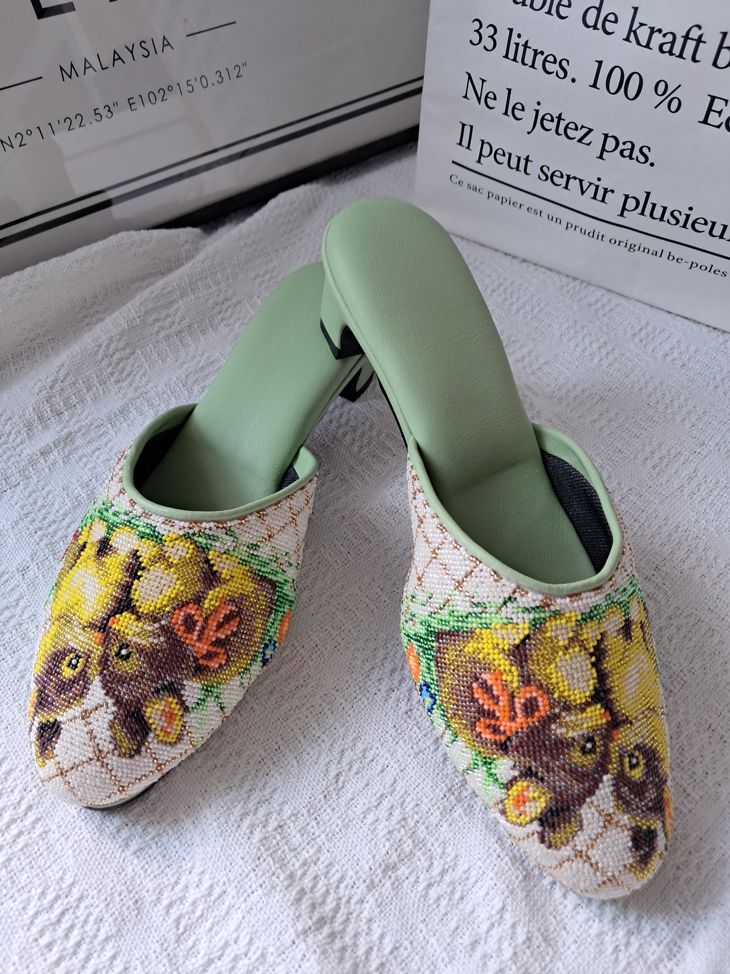 CTS001 - Small Beads Close Toe Design 小珠包头款