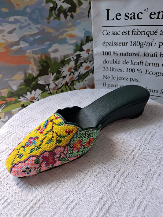 CTS009 - Small Beads Closed Toe 小珠包头款