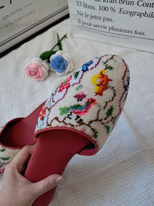 CT044 - Close Toe Big Bead Design