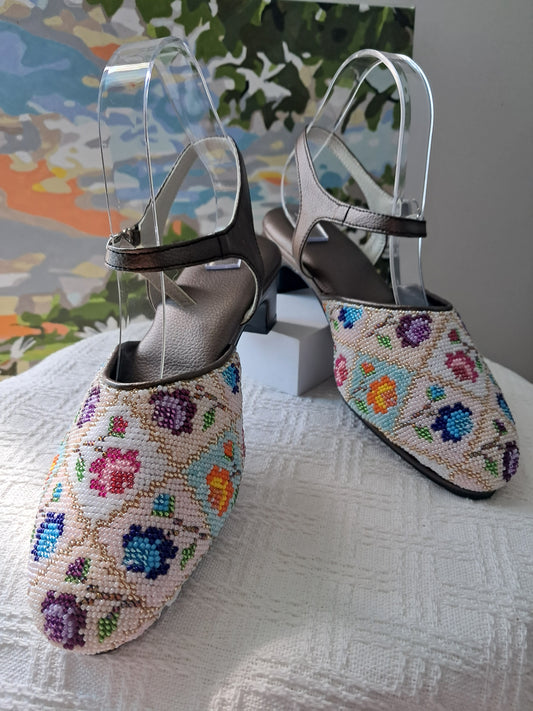 CT056 - Close Toe Big Bead Design