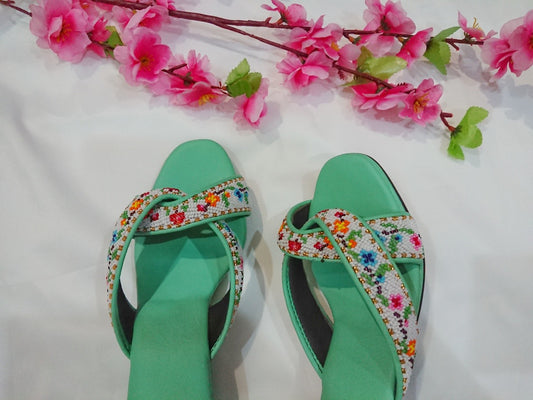 CS004 - Cross Strap Big Bead Design 大珠交叉款