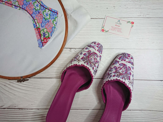 CT011 - Close Toe Big Bead Design