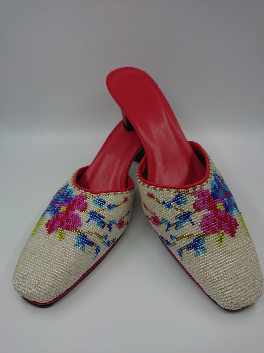 CT012 - Close Toe Big Bead Design