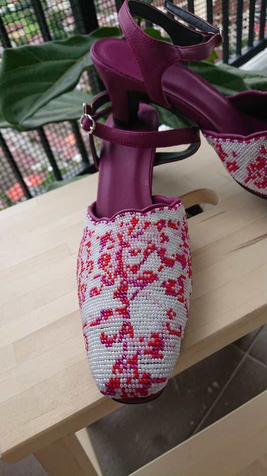 CT023 - Close Toe Big Bead Design